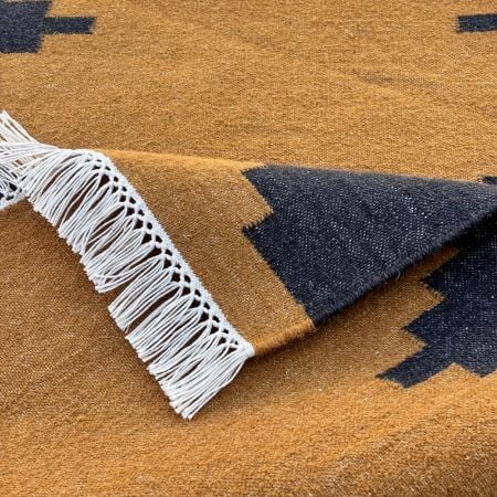 Handmade Multicolor Wool Vintage Dhurrie For Home